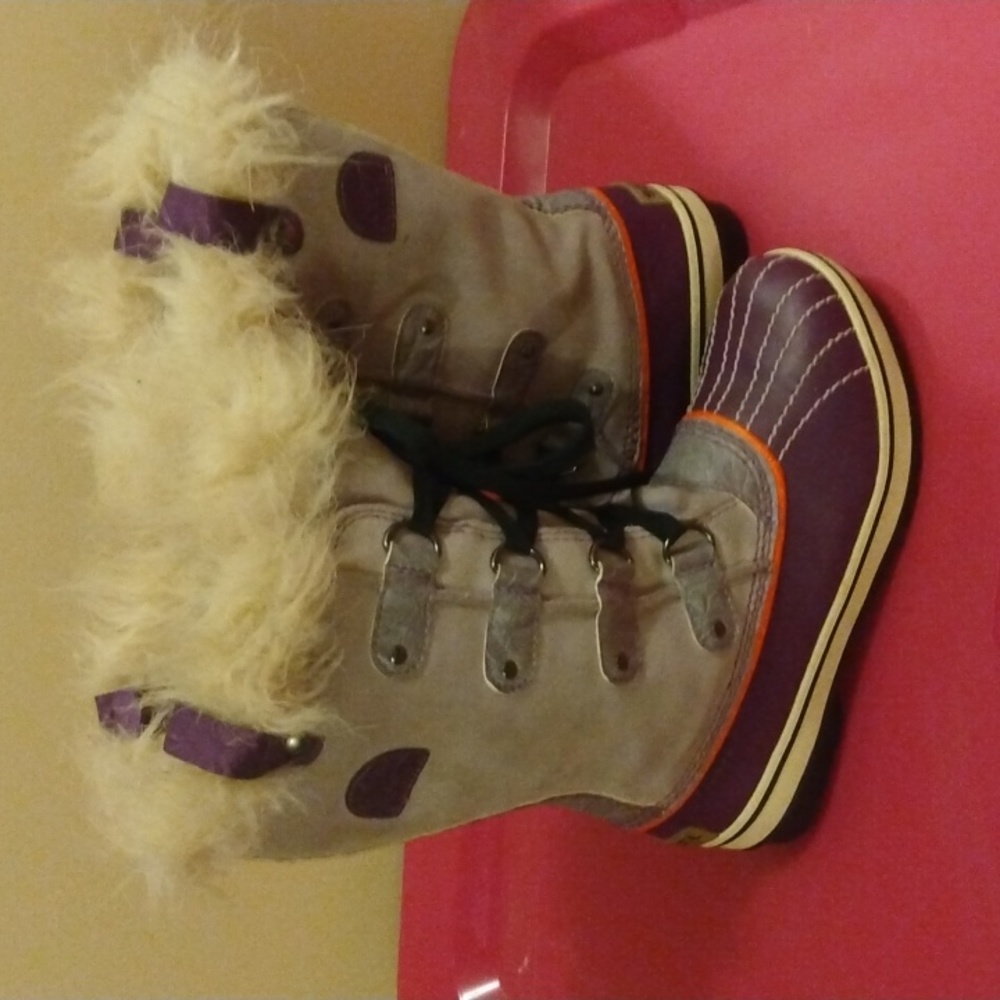 SOREL BOOTS